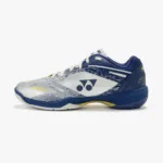 Yonex x Viktor Axelsen Power Cushion 65Z4 VA (Silver/Navy) - Image 4